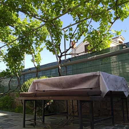 פרוי Apartman Josipa מראה חיצוני תמונה