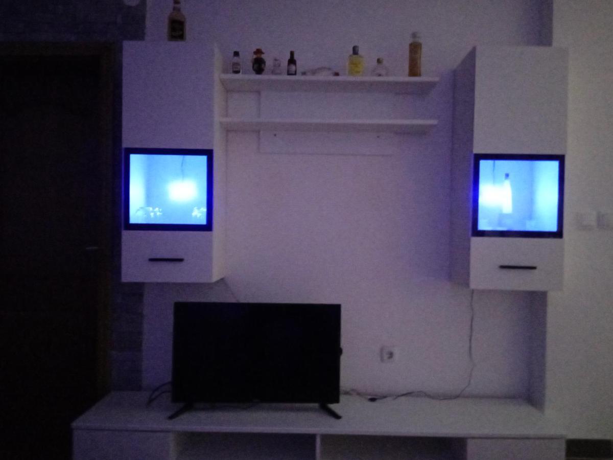 פרוי Apartman Josipa מראה חיצוני תמונה